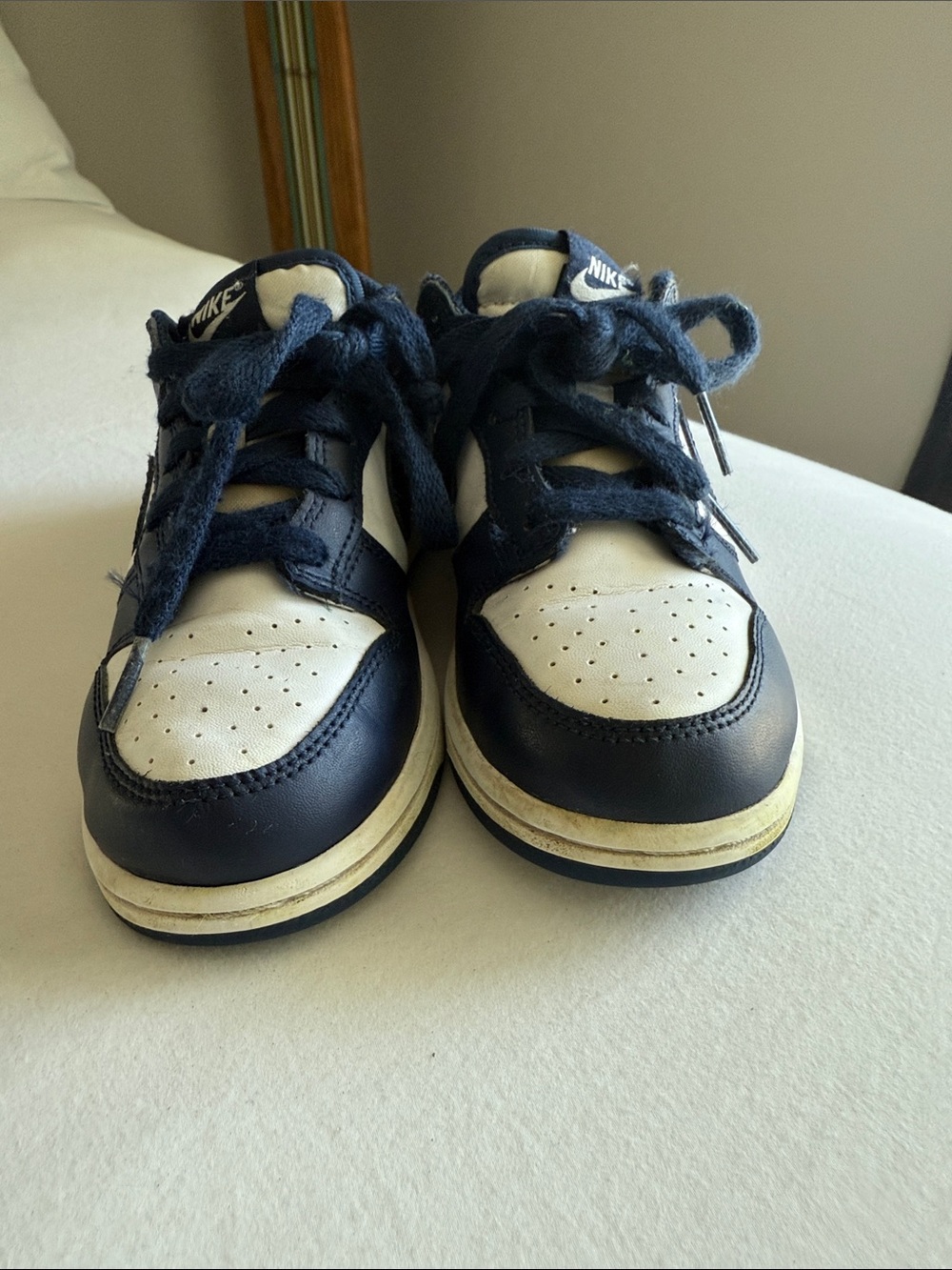 Nike Dunks Kids Navy & White Low Top Sneakers - Picture 4 of 6